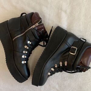 Steve Madden Leather Hiking Platform Boots Black Brown Size 9.5